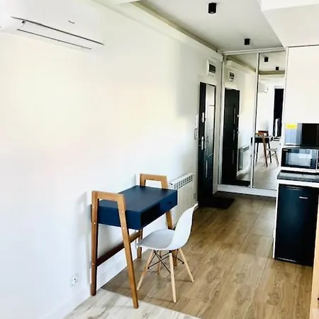 Sasankowa Z Bezplatnym Parkingiem * Ełk